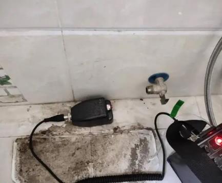 零陵屋顶漏水维修公司分享下卫生间漏水的危害及解决方法